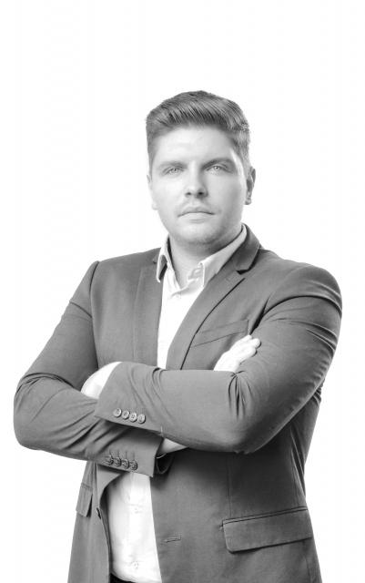 Dr. Tóth Dominik - Ügyvéd